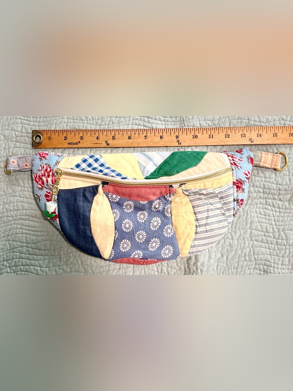 Handmade Medium-Sized Vintage Quilted Bum-Bag / Crossbody - Picture 6 of 6